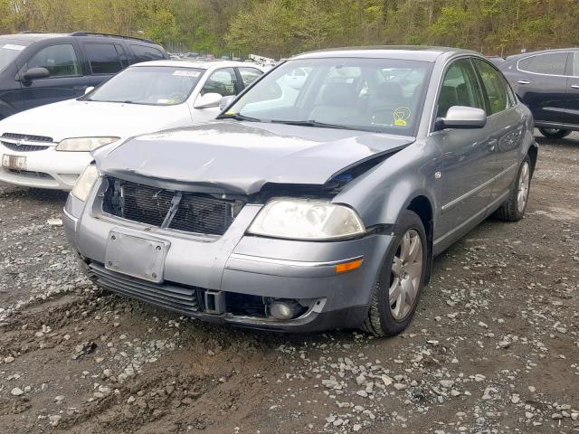 WVWRH63BX3P299752 - 2003 VOLKSWAGEN PASSAT GLX GRAY photo 2