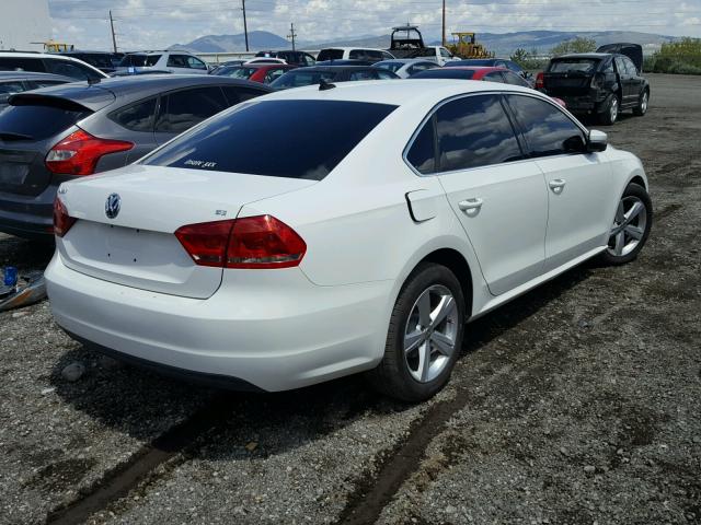 1VWBP7A31DC058352 - 2013 VOLKSWAGEN PASSAT SE WHITE photo 4