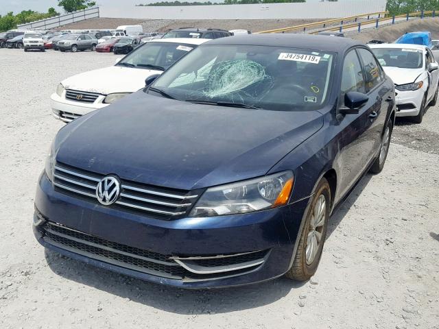 1VWAP7A34CC090433 - 2012 VOLKSWAGEN PASSAT S BLUE photo 2