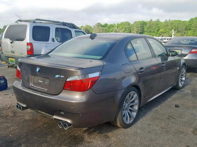 WBSNB93526CX06446 - 2006 BMW M5 BROWN photo 4