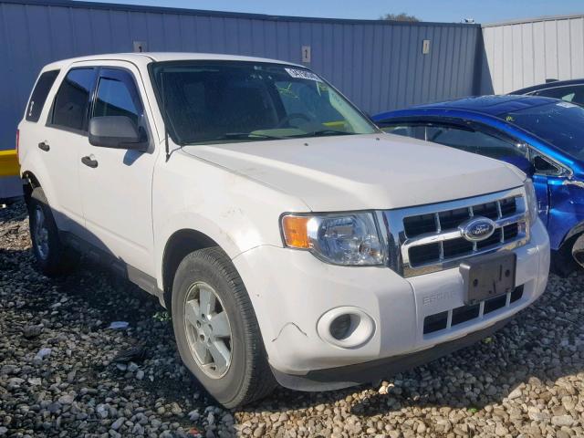 1FMCU02789KB77873 - 2009 FORD ESCAPE XLS WHITE photo 1