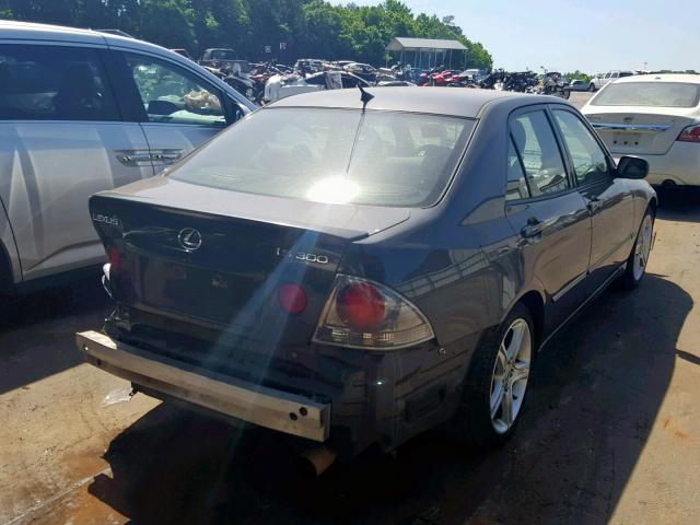 JTHBD192440090832 - 2004 LEXUS IS 300 BLACK photo 4