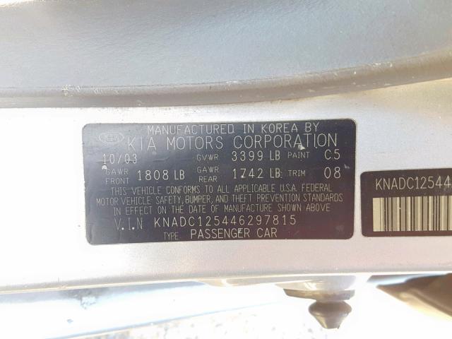 KNADC125446297815 - 2004 KIA RIO SILVER photo 10