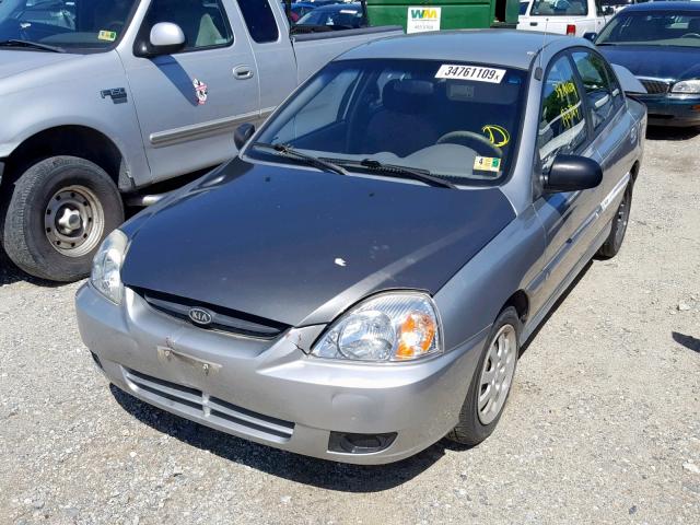 KNADC125446297815 - 2004 KIA RIO SILVER photo 2