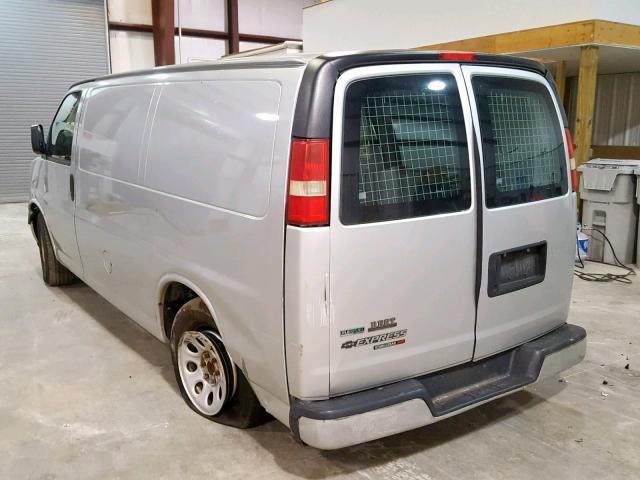 1GCSHAF49B1117655 - 2011 CHEVROLET EXPRESS G1 GRAY photo 3