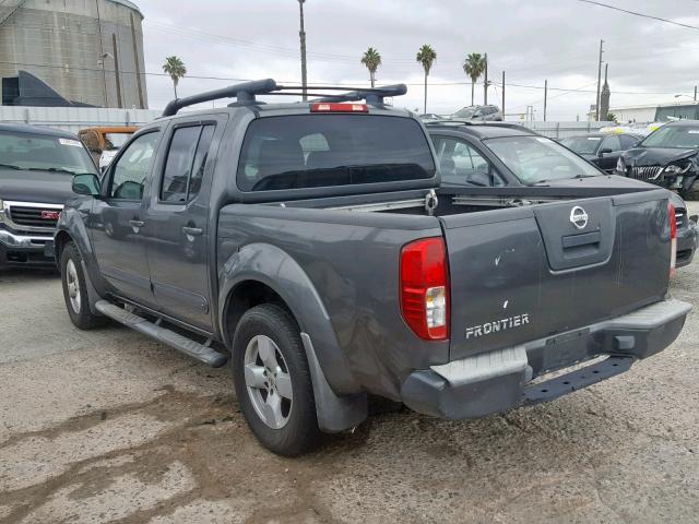 1N6AD07UX5C443535 - 2005 NISSAN FRONTIER C GRAY photo 3