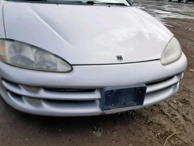 2B3HD46R51H644838 - 2001 DODGE INTREPID S 银色 照片 9