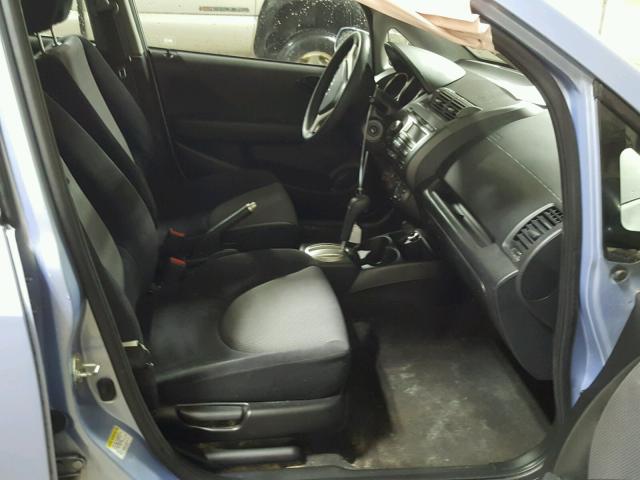 JHMGD38408S041335 - 2008 HONDA FIT BLUE photo 5