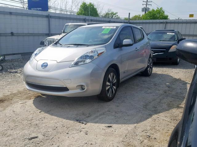 1N4AZ0CP2DC409128 - 2013 NISSAN LEAF S SILVER photo 2