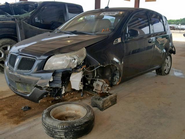 KL2TD66E69B666100 - 2009 PONTIAC G3 BLACK photo 2