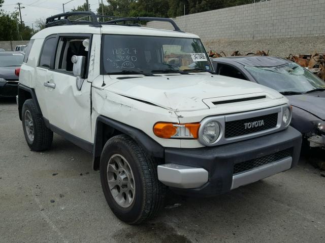 JTEZU4BF0DK013308 - 2013 TOYOTA FJ CRUISER WHITE photo 1