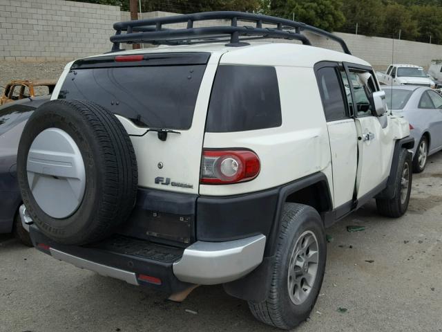 JTEZU4BF0DK013308 - 2013 TOYOTA FJ CRUISER WHITE photo 4