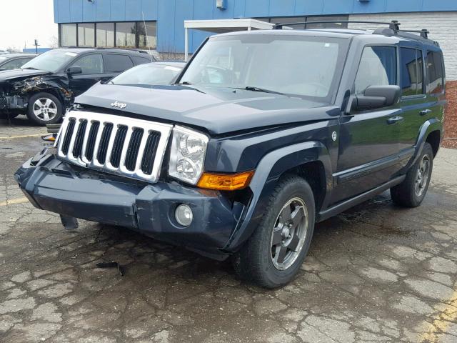 1J8HG48N18C172045 - 2008 JEEP COMMANDER 绿色 照片 2