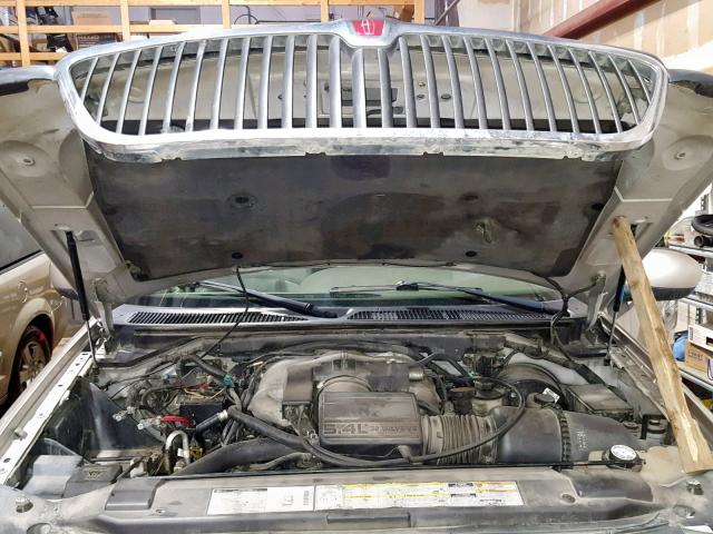 5LMFU28A5YLJ19270 - 2000 LINCOLN NAVIGATOR 棕色 照片 7