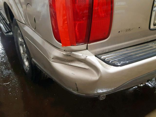 5LMFU28A5YLJ19270 - 2000 LINCOLN NAVIGATOR 棕色 照片 9