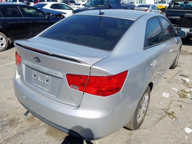 KNAFU4A29A5260310 - 2010 KIA FORTE EX  photo 4