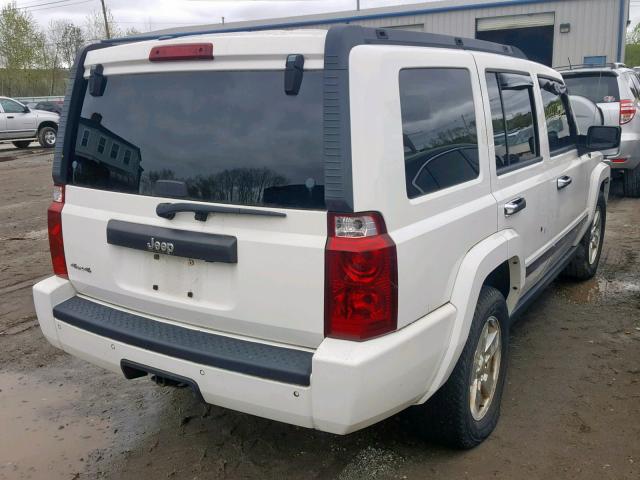1J8HG48K86C303197 - 2006 JEEP COMMANDER WHITE photo 4