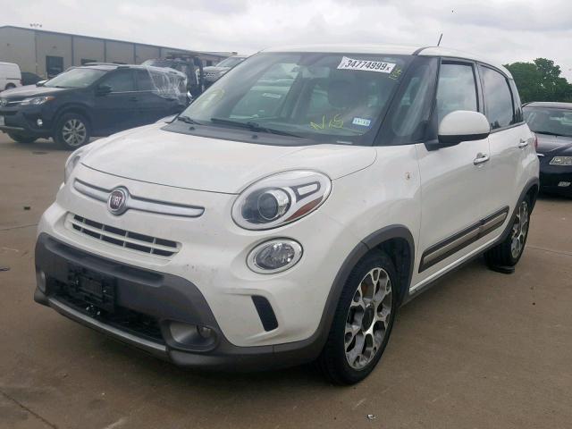 ZFBCFADH8EZ016826 - 2014 FIAT 500L TREKK WHITE photo 2