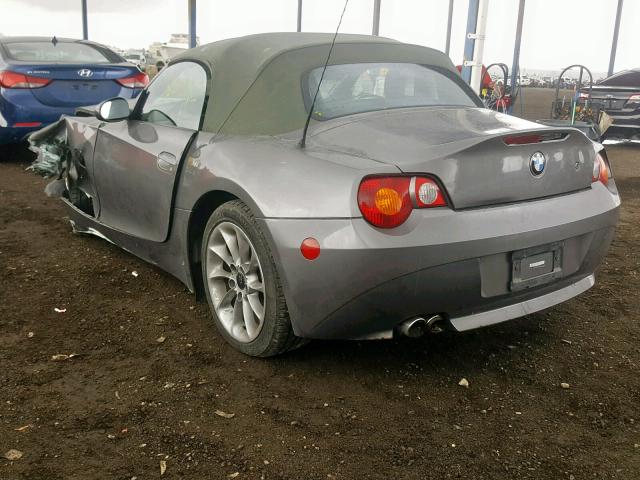 4USBT33574LS50312 - 2004 BMW Z4 2.5 GRAY photo 3