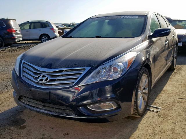 KMHFG4JG2DA220471 - 2013 HYUNDAI AZERA BLACK photo 2