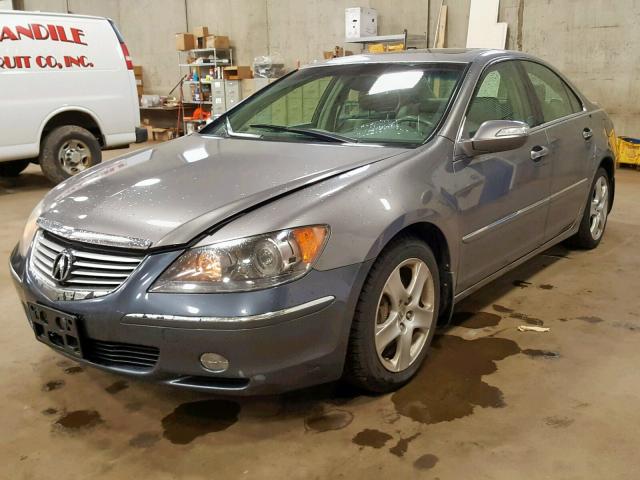 JH4KB16555C001631 - 2005 ACURA RL SILVER photo 2