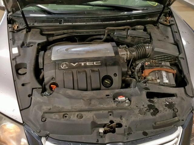 JH4KB16555C001631 - 2005 ACURA RL SILVER photo 7