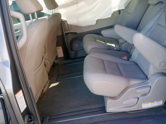 5TDYZ3DC6KS968294 - 2019 TOYOTA SIENNA LIM GRAY photo 6