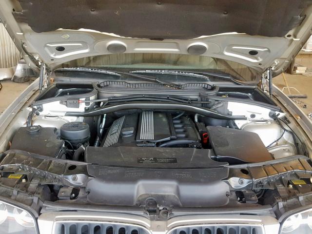 WBXPA734X4WC44282 - 2004 BMW X3 2.5I SILVER photo 7