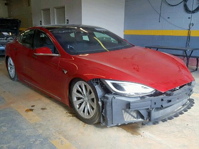 5YJSA1E17HF213151 - 2017 TESLA MODEL S RED photo 1