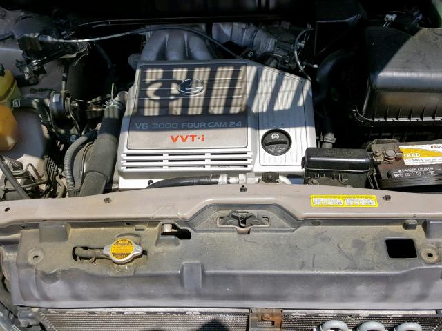 JT6HF10U1X0057139 - 1999 LEXUS RX 300 SILVER photo 7