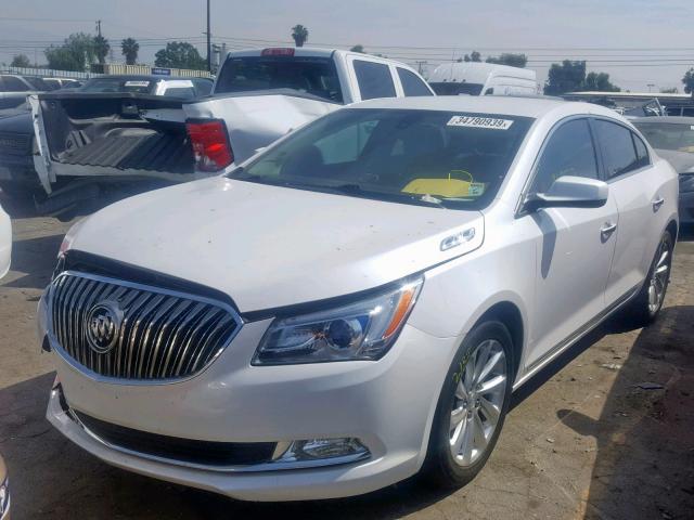 1G4GA5G38FF265050 - 2015 BUICK LACROSSE WHITE photo 2