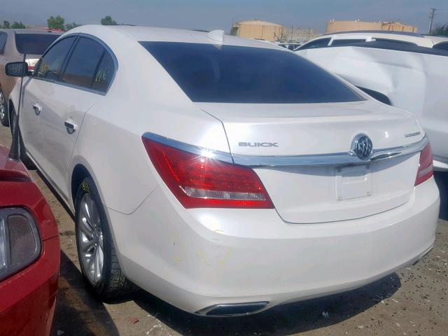 1G4GA5G38FF265050 - 2015 BUICK LACROSSE WHITE photo 3