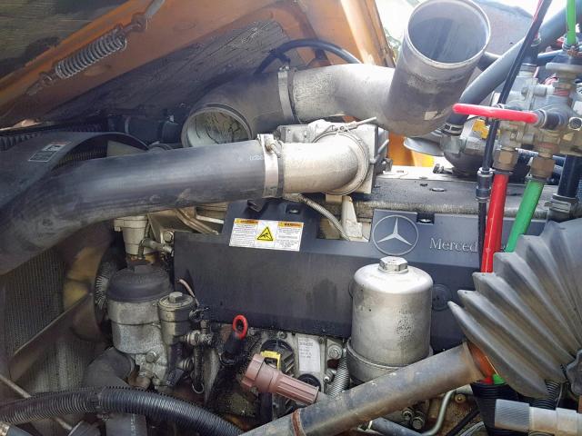 4UZAAXCS87CW46284 - 2007 FREIGHTLINER CHASSIS FS ORANGE photo 7