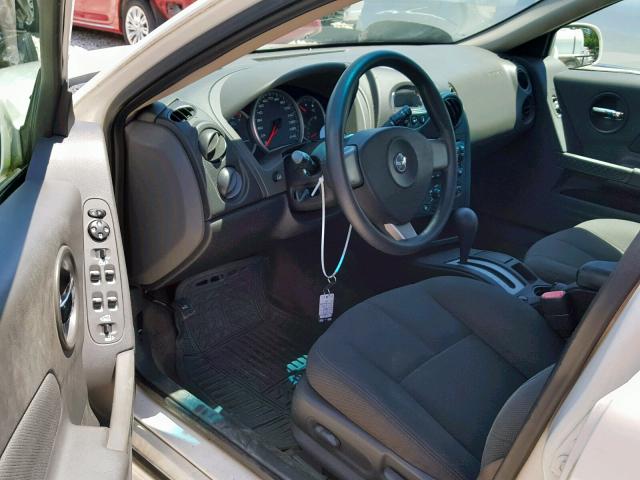 2G2WP522X51342945 - 2005 PONTIAC GRAND PRIX 白色 照片 9