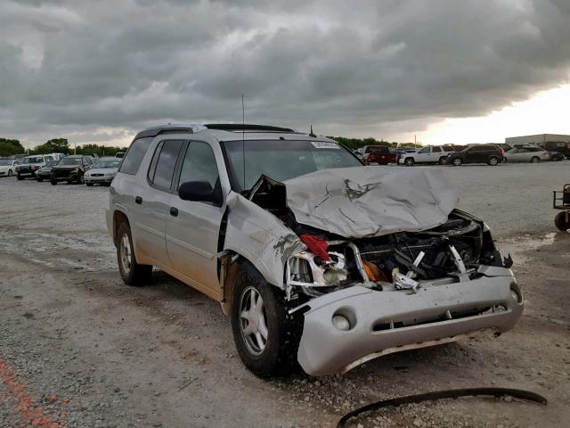 1GKET12S256160777 - 2005 GMC ENVOY XUV SILVER photo 1