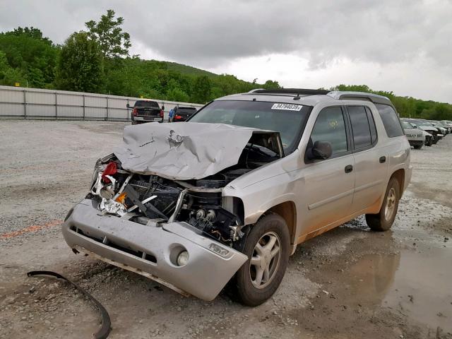 1GKET12S256160777 - 2005 GMC ENVOY XUV SILVER photo 2