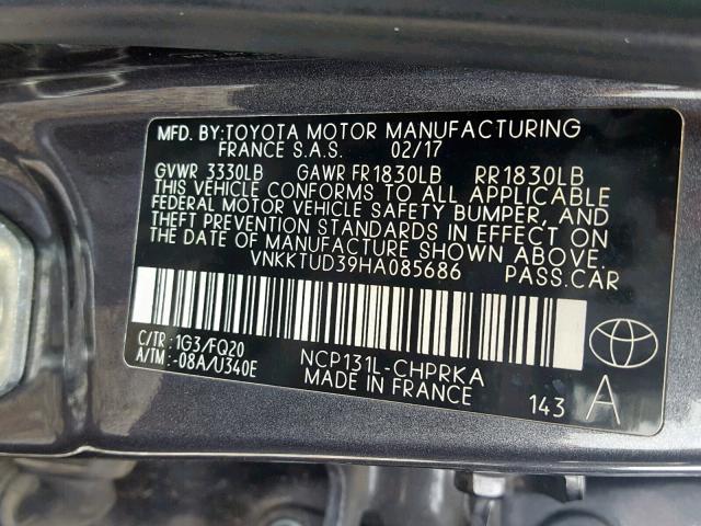 VNKKTUD39HA085686 - 2017 TOYOTA YARIS L GRAY photo 10