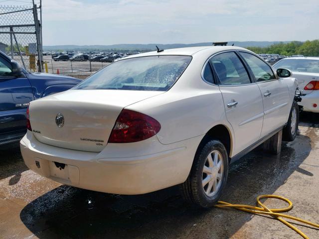 2G4WC582161274398 - 2006 BUICK LACROSSE C WHITE photo 4