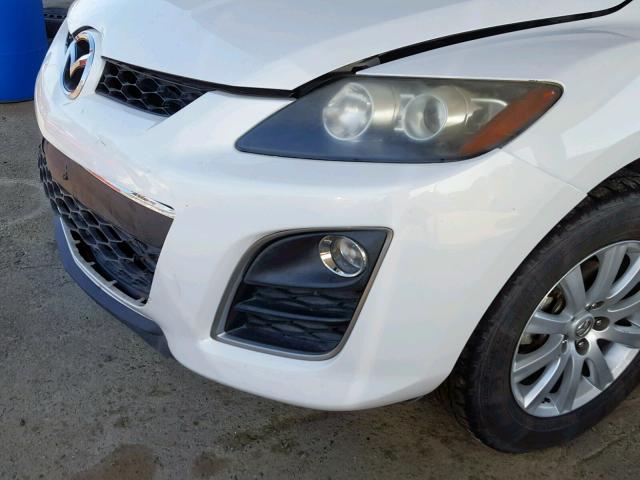 JM3ER2WM9A0329435 - 2010 MAZDA CX-7 WHITE photo 9