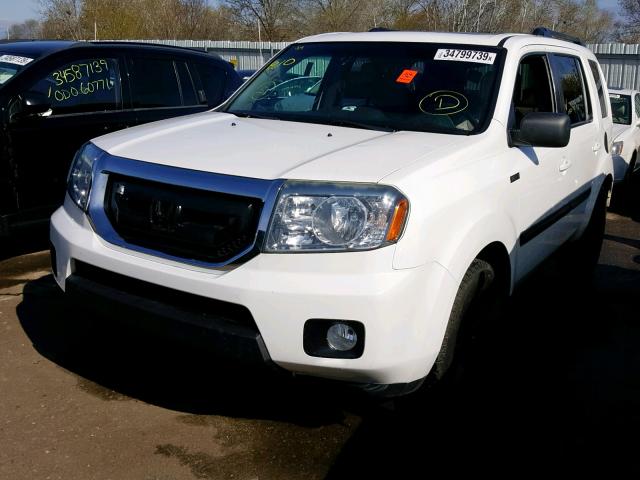 5FNYF4H77BB069735 - 2011 HONDA PILOT EXLN WHITE photo 2