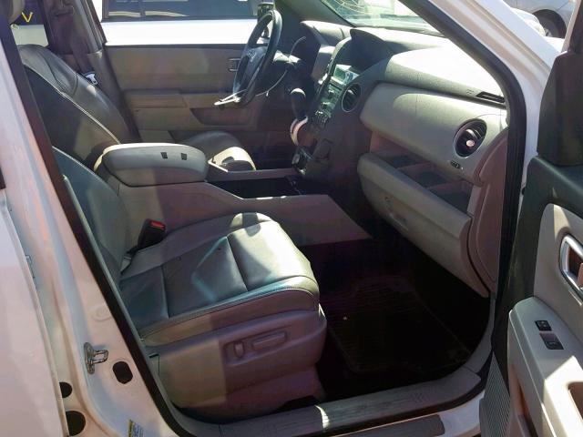 5FNYF4H77BB069735 - 2011 HONDA PILOT EXLN WHITE photo 5