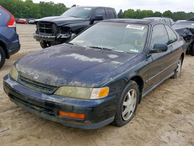 1HGCD7168SA033016 - 1995 HONDA ACCORD EX GREEN photo 2