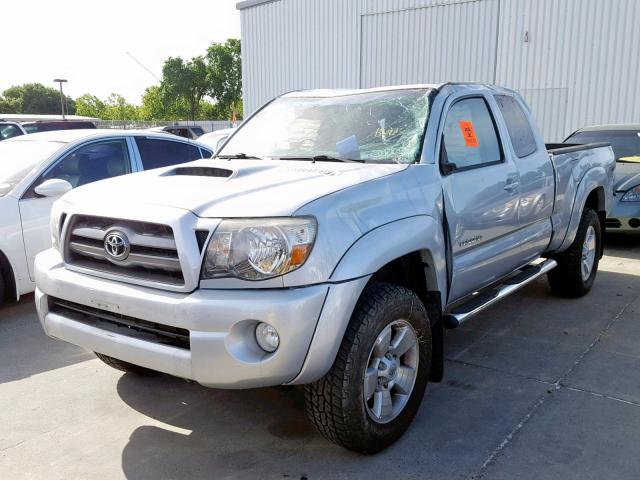 5TETU62N19Z605199 - 2009 TOYOTA TACOMA PRE SILVER photo 2