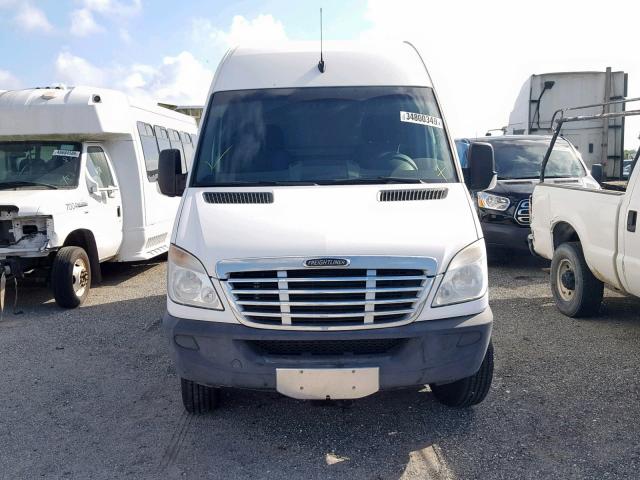 WDYPE7CC1D5744752 - 2013 FREIGHTLINER SPRINTER 2 WHITE photo 9