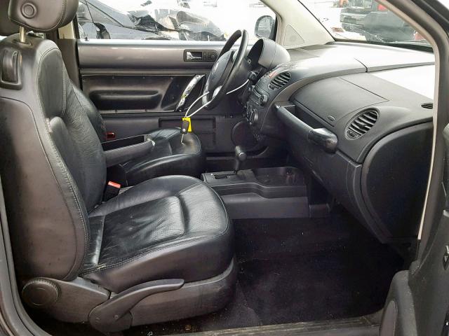 3VWSW31C46M413401 - 2006 VOLKSWAGEN NEW BEETLE Grau Foto 5