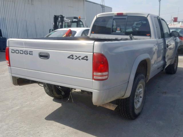 1B7GG22Y7XS254926 - 1999 DODGE DAKOTA SILVER photo 4