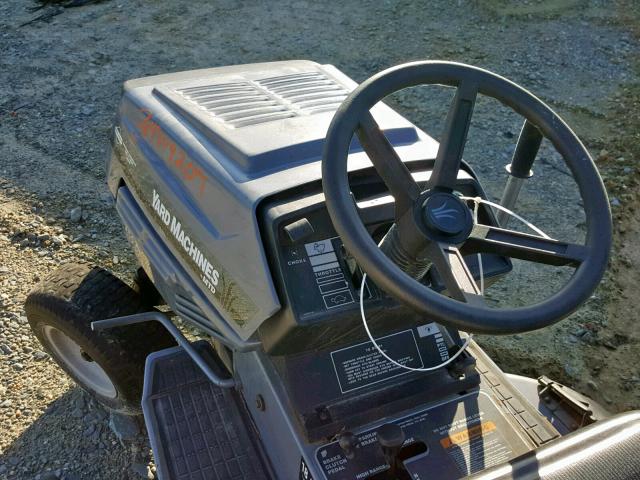 1E207B00143 - 2000 YARD LAWNMOWER GRAY photo 5