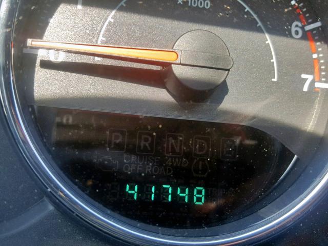 1J4BA3H15BL627700 - 2011 JEEP WRANGLER U BLACK photo 8