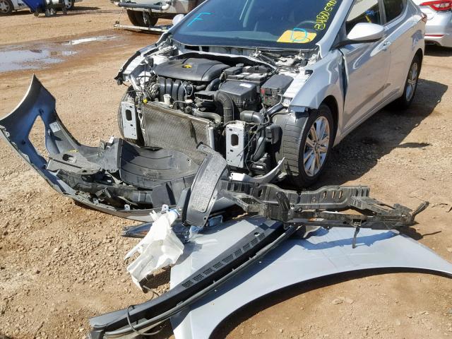 KMHDH4AE6GU575827 - 2016 HYUNDAI ELANTRA SE SILVER photo 9