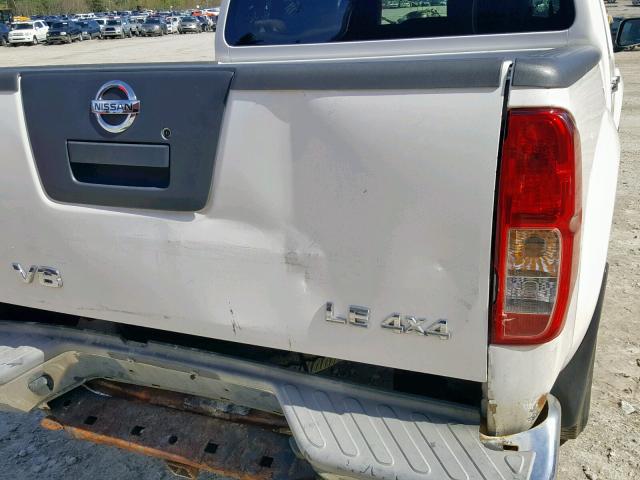 1N6AD0EV8AC410426 - 2010 NISSAN FRONTIER C WHITE photo 9